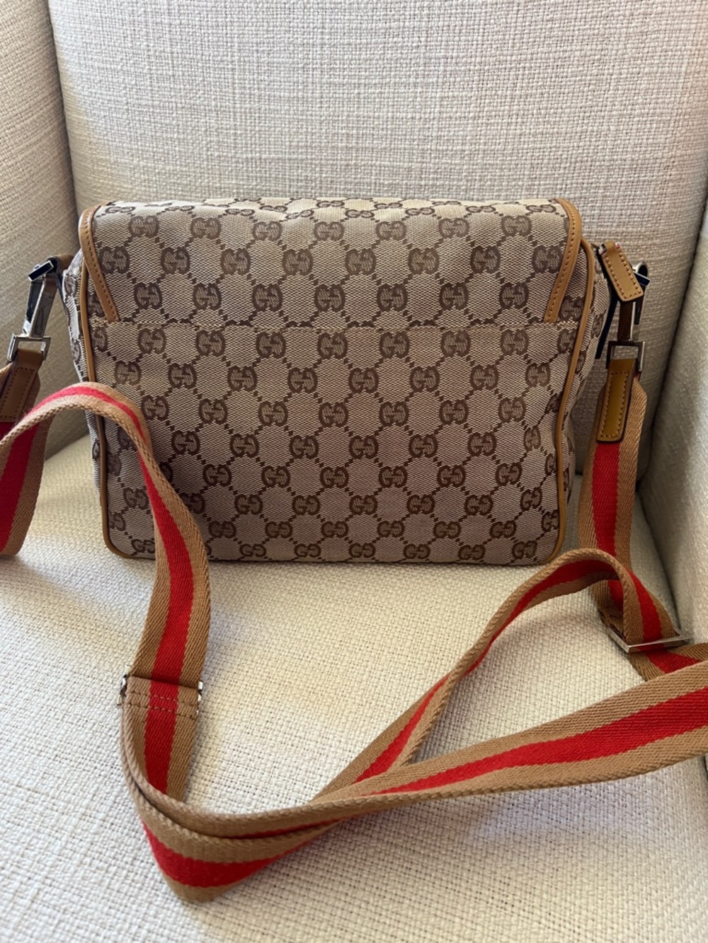 Gucci GG Canvas Front Flap Crossbody Bag - Picture 5 of 16